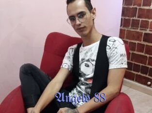 angelo_88 Gay Buzz