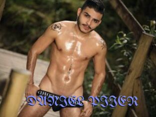 DANIEL_PIIER