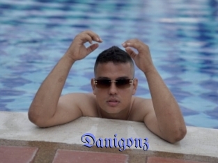 danigonz Gay Buzz