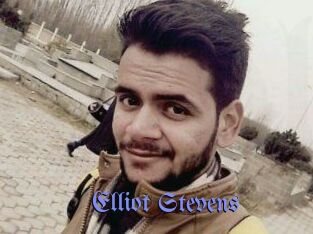 Elliot_Stevens