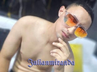 julianmiranda Gay Buzz