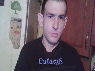Lukasz8