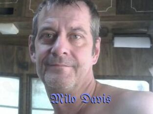 Milo_Davis