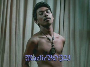 MackieBOI23