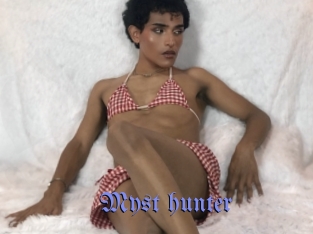 myst_hunter Gay Buzz