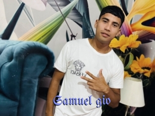 samuel_gio Gay Buzz