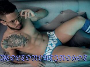 TOMMYCOLTONLATINOHOT