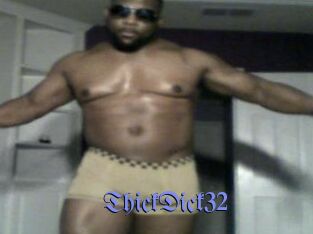 ThickDick32 Gay Buzz