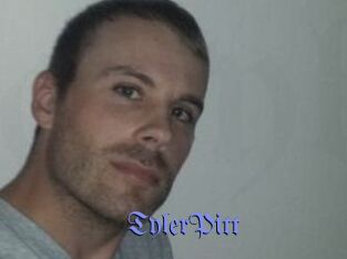Tyler_Pitt