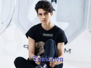 Toniaaron